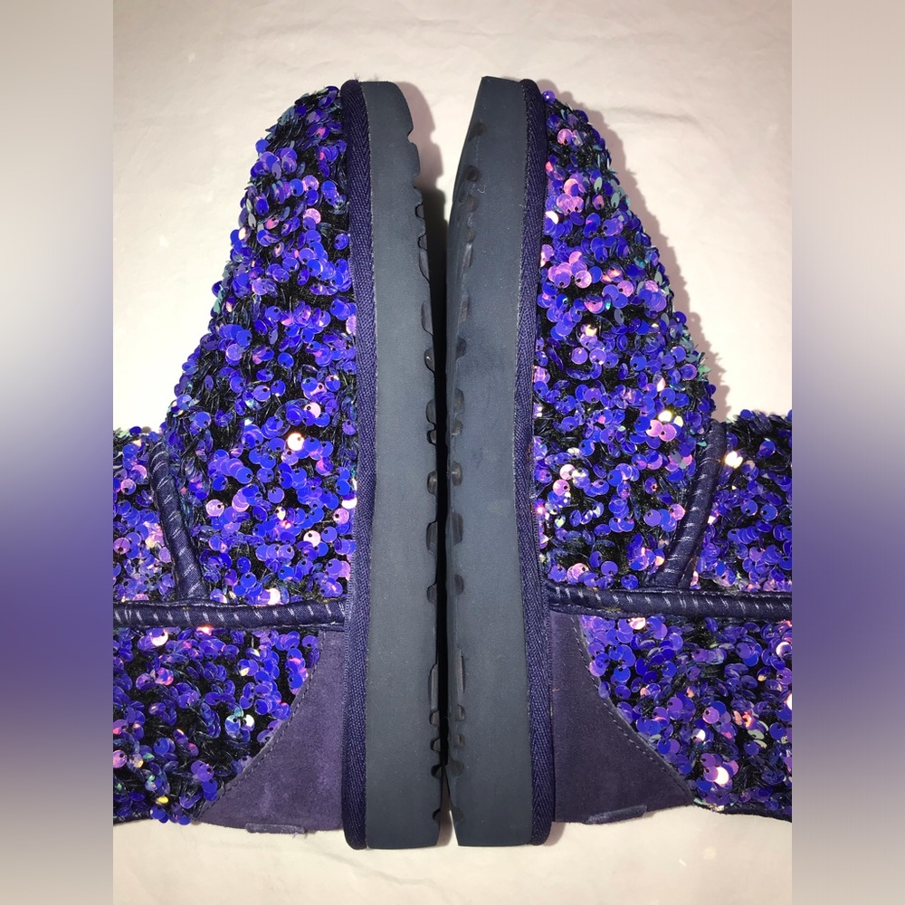 Ugg Sequin Stellar Short Boot - Picture 14 of 14